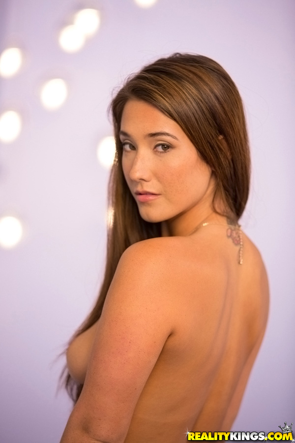 Eva Lovia Gallery